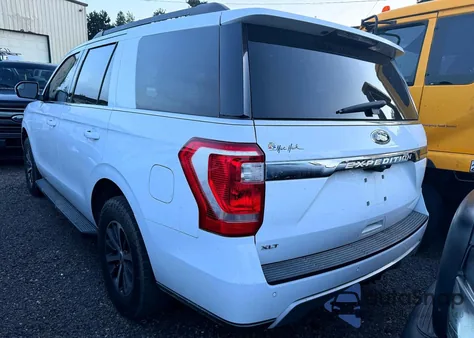 2019 Ford Expedition Xlt z USA, uszkodzony, nr VIN 1FMJU1HT0KEA72881